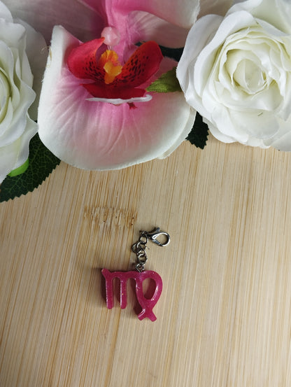 Signe Fuchsia pailleté